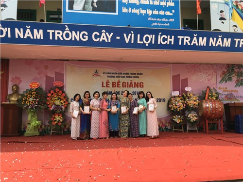 Bài thơ  Mùa hè nhớ  của cô giáo Nguyễn Thị Thanh Nhàn - Phó Hiệu trưởng nhà trường